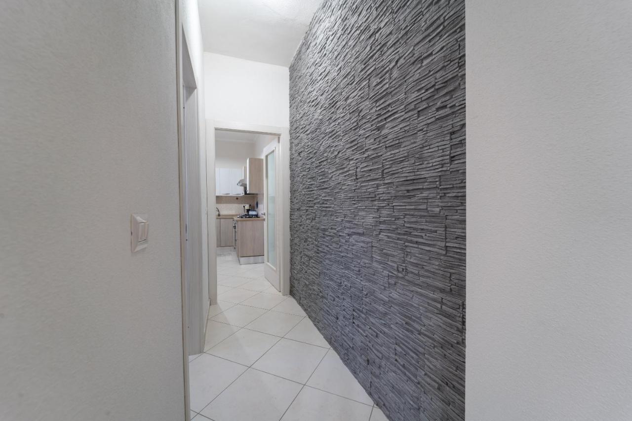 Miros Apartment 阿尔盖罗 外观 照片